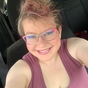 Meet your Posher, Jen